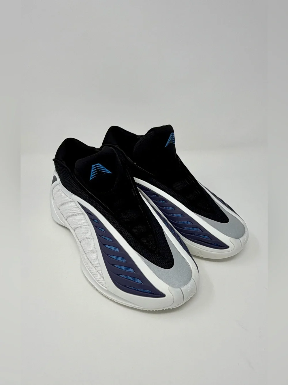 New Adidas Anthony Edwards 2 J Big Kids Shoes JQ2052 Cloud White/Core Black